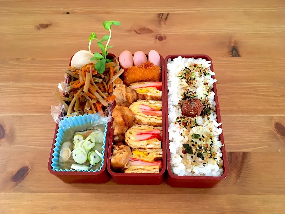 Snapdishの料理写真:牡蠣のバター醤油炒め弁当|Emi Mikadoさん