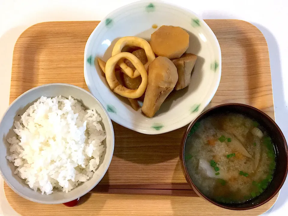 イカと里芋と大根の煮物|Etsuko  Takakiさん