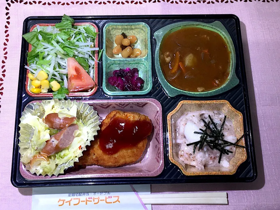 Snapdishの料理写真:ビーフシチュー 日替わり弁当 豊川市御油町から豊川市豊橋市に宅配|Naokazu Kuritaさん