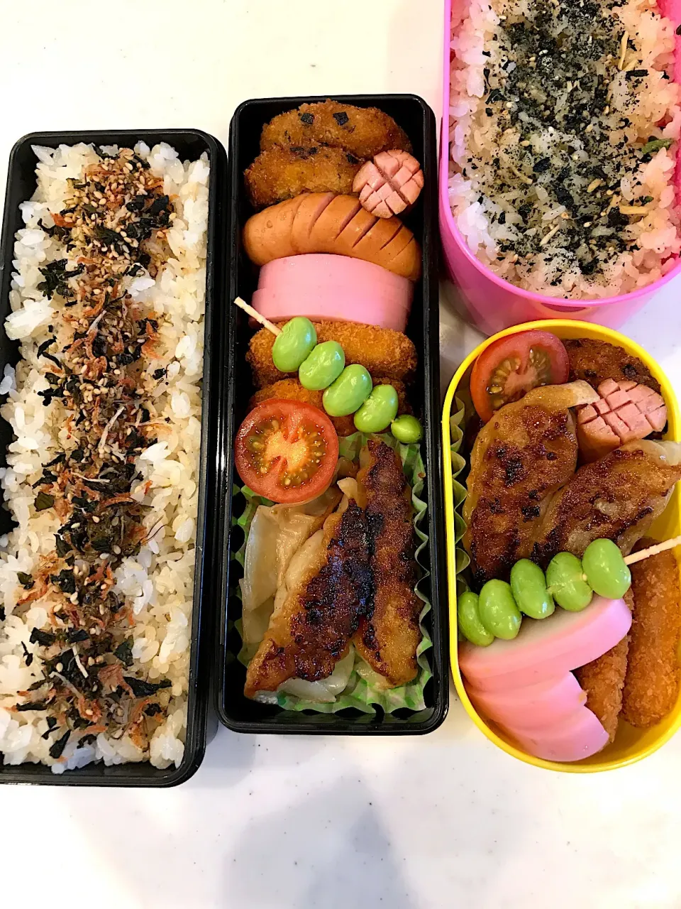 Snapdishの料理写真:2017.11.10 (金) 旦那様＆私のお弁当🍱|あっきーよさん