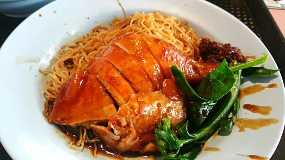 Famous Soya Chicken noodles ♡ Hong Kong Style
😀😍😋😋😋👄👅👅👅👅💋💋💋💋💋💋👄👄👄|🌷lynnlicious🌷さん