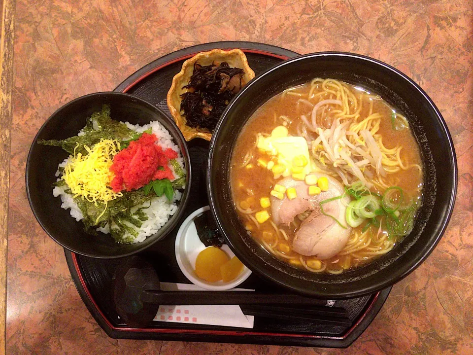 おすすめ定食(明太子ごはんとみそラーメン)|ばーさんさん