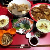 Snapdishの料理写真:はーぶさばのさしみ
きゃべつさらだ
おでん
しょうがやき
しいたけばたー|ミッキーまうすさん