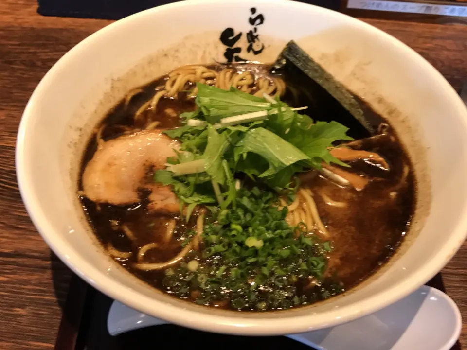 しょうゆとんこつラーメン🍜
替え玉¥150|まさとさん