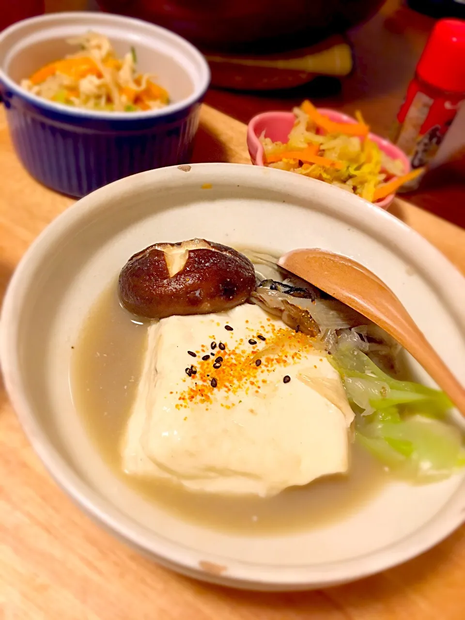 あつあつとろとろ湯豆腐☺️|じゅんこさん