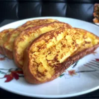 French toast with maple syrup|Alice Leeさん