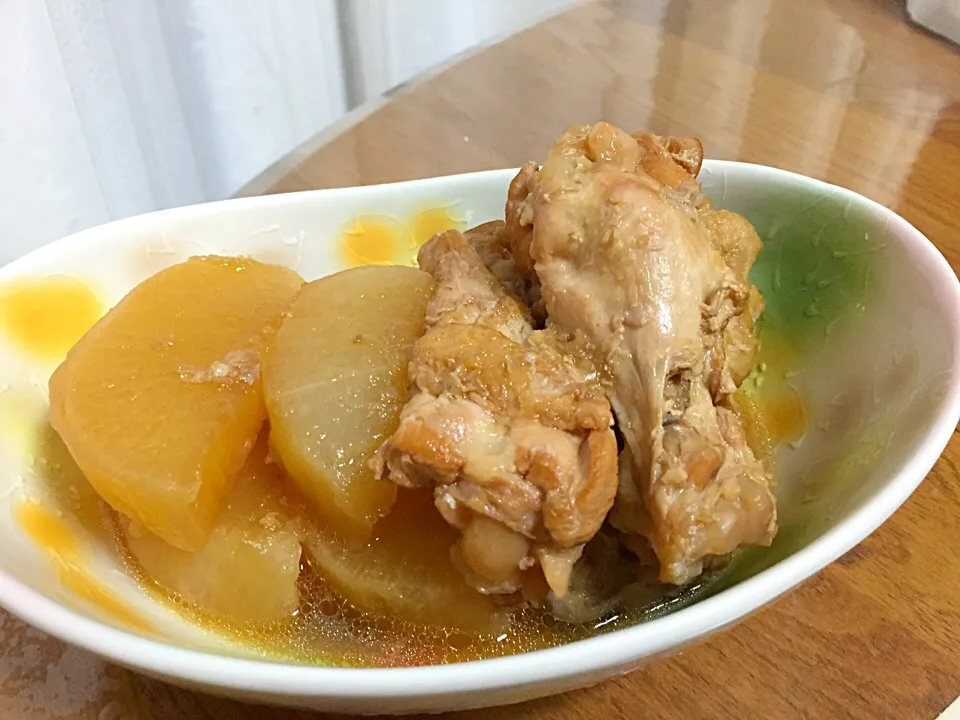 1月の手羽元と大根の煮物♪|なちこさん