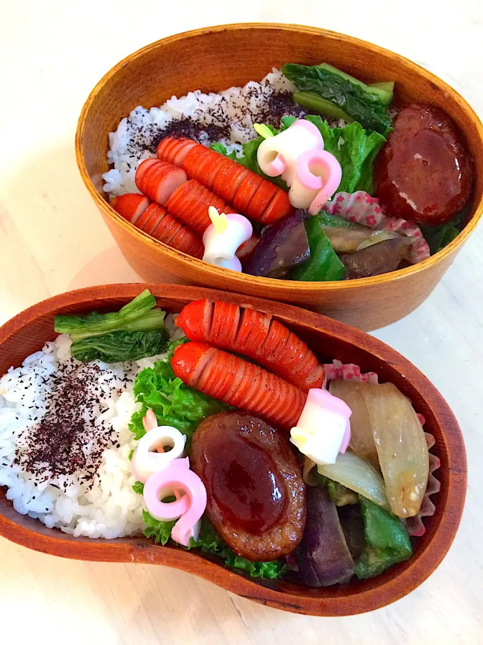 今日の男子弁当 2017/11/12
ナスとピーマン味噌炒め弁当

#なす味噌炒め #ハンバーグ #赤ウィンナー|Booパパさん