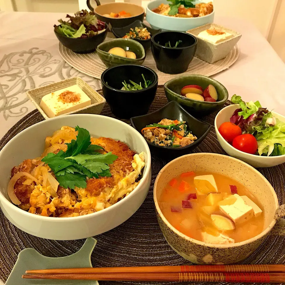 鉄板和食メニューはカツ丼♡♡|まぁちゃんさん