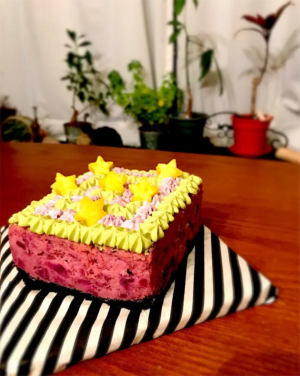 #紫芋  の #ベイクドチーズケーキ 断面|呑兵衛料理家 おねこさん