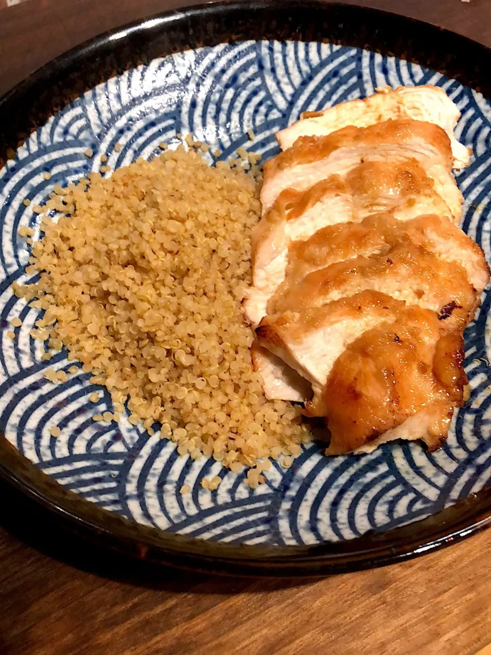 Quinoa and pan roasted chicken breast|Chris Shannonさん