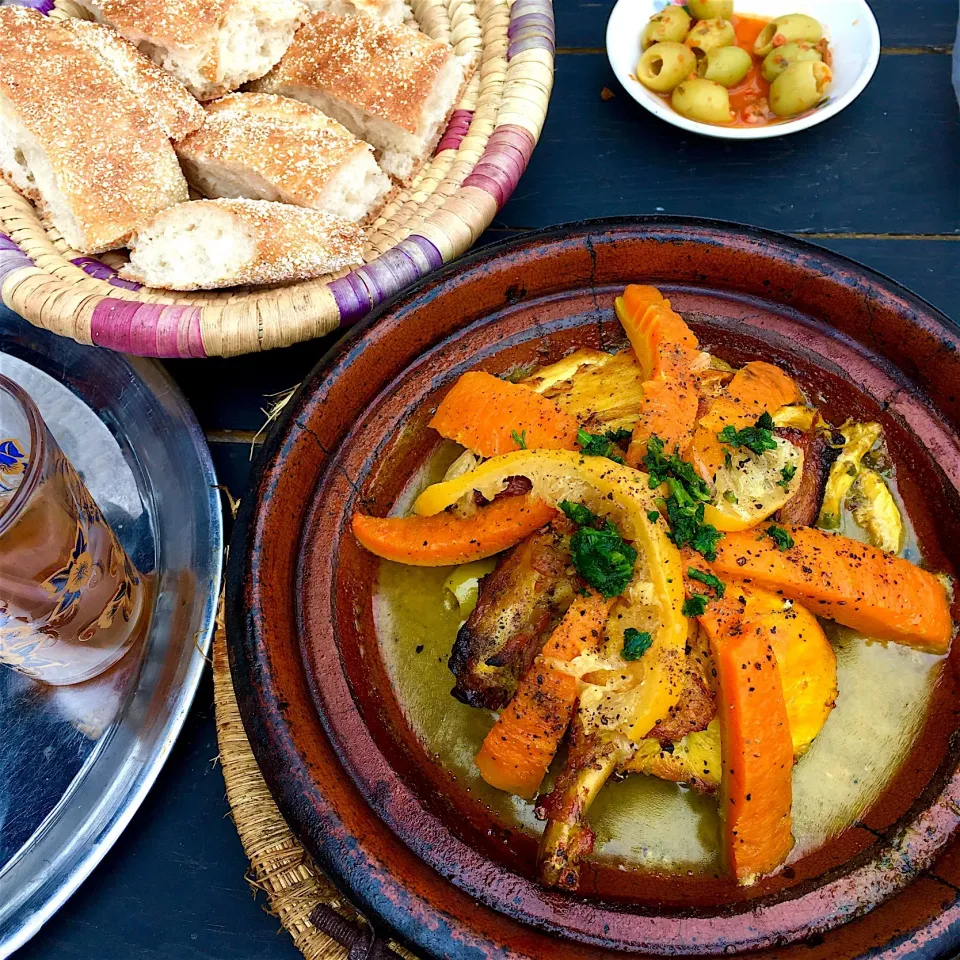 Snapdishの料理写真:Chicken Tajine  #morocco #essaouira|March☀さん