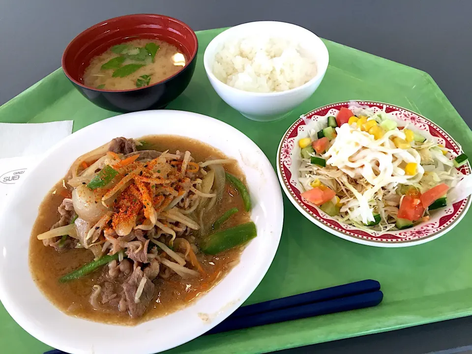 やわらか牛肉とタップリ野菜のジンギスカン、スパゲティサラダ|Tadahiko Watanabeさん