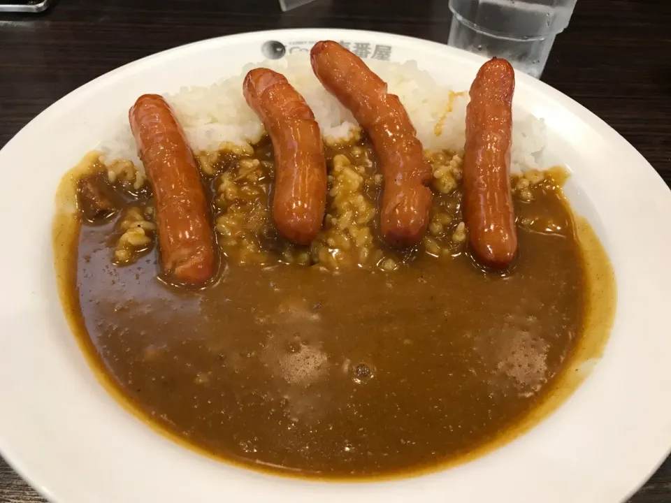 ソーセージカレー|手品先輩さん