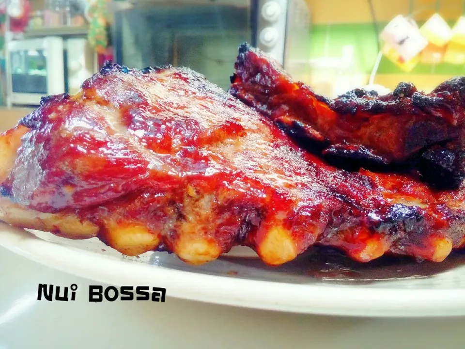 "Grilled Pork Ribs with Honey"💚💛😀|nuibossa fb.Nui Bossaさん