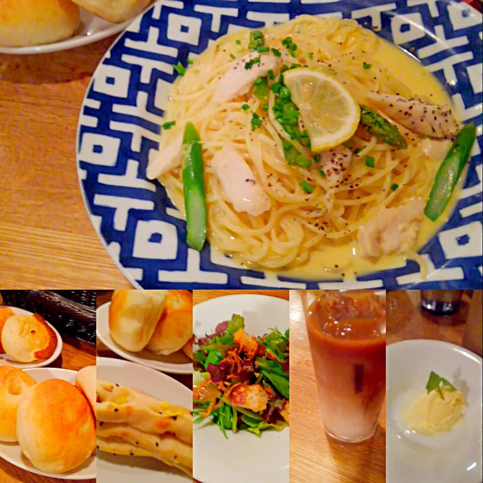 鎌倉パスタの🍝蒸し鶏とアスパラのレモンクリームパスタランチ☀🍴|うたかた。さん