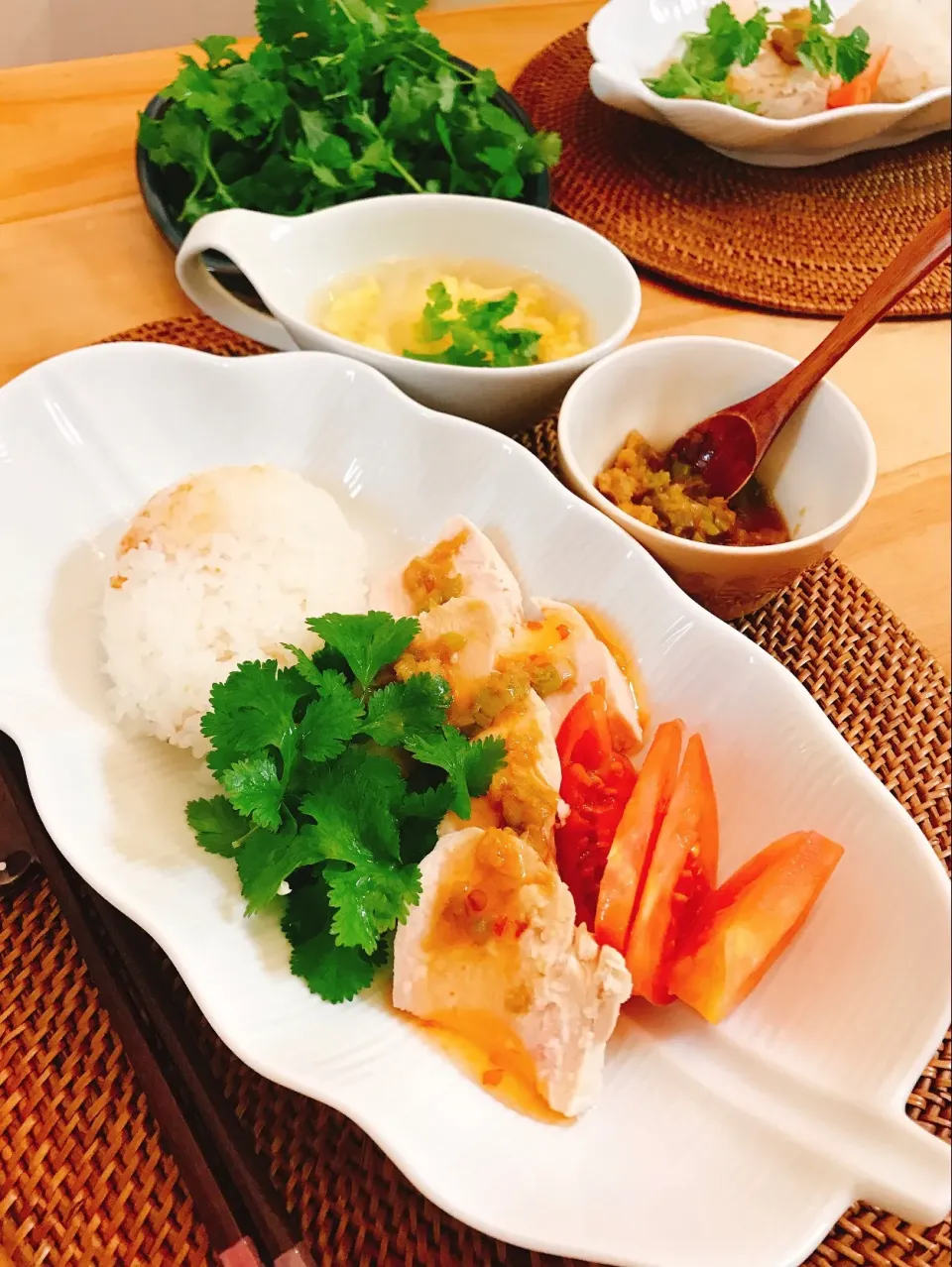 茹でムネ肉の海南鶏飯風✩︎⡱|yukikiさん