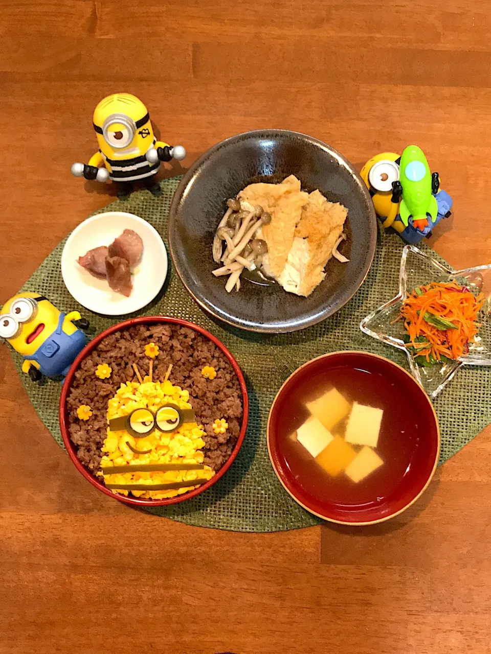 そぼろ丼|アパッチさん