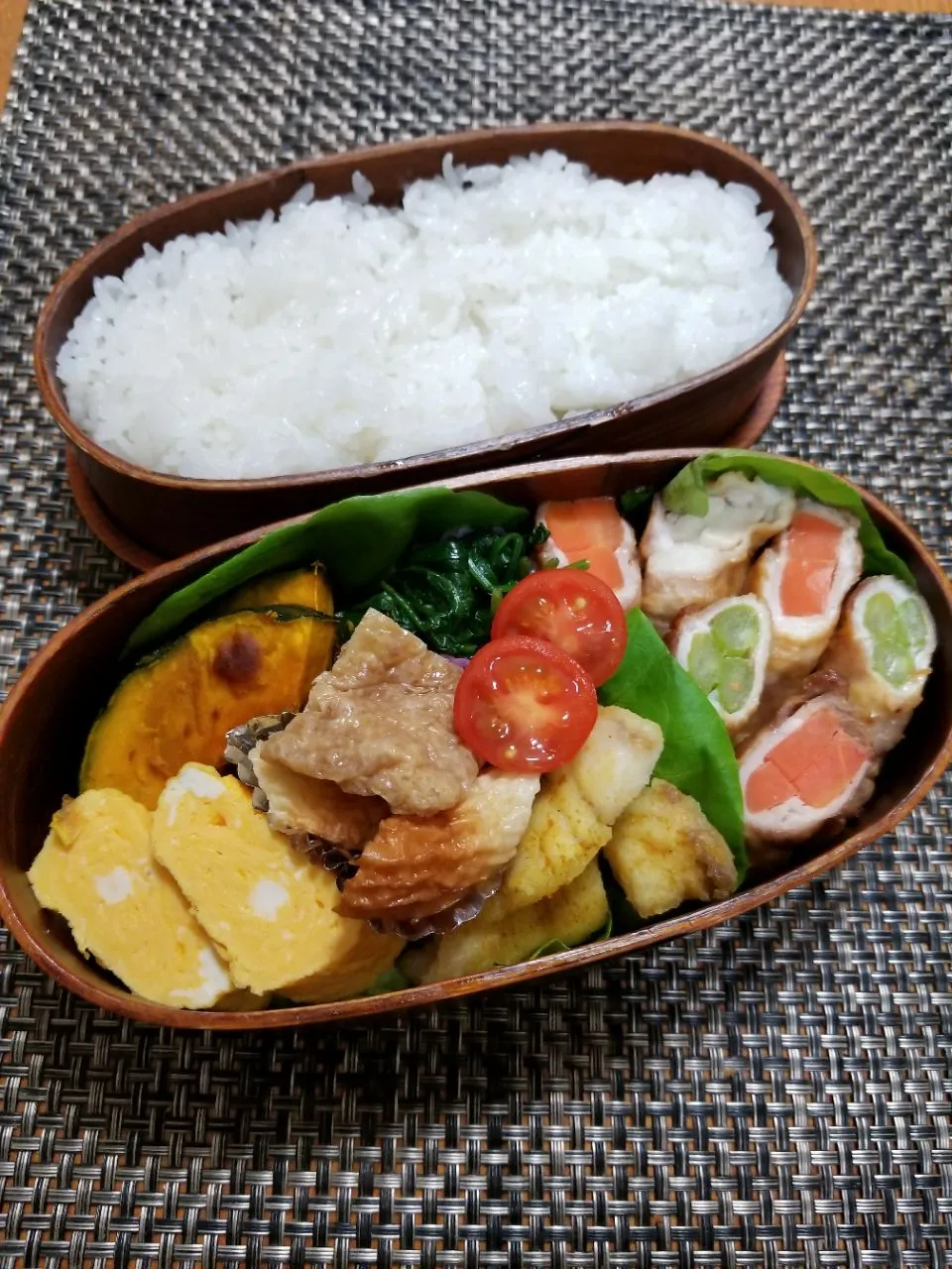 今日の息子弁当🍱😋😋😋野菜巻き🐷🐷🐷|クッキングオヤジさん