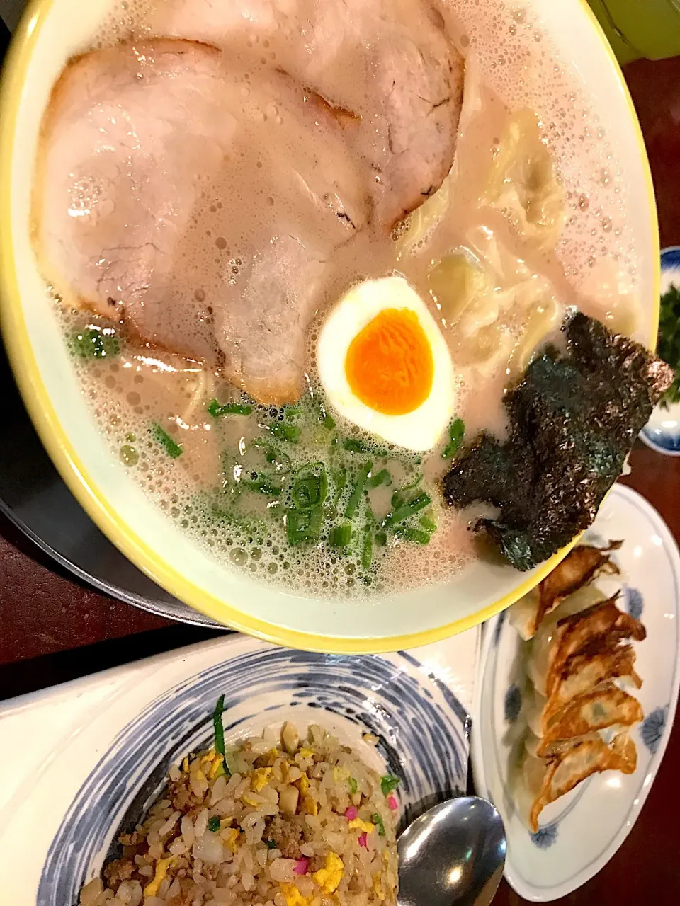 大砲ラーメン
ワンタンメン|Masahiko Satohさん