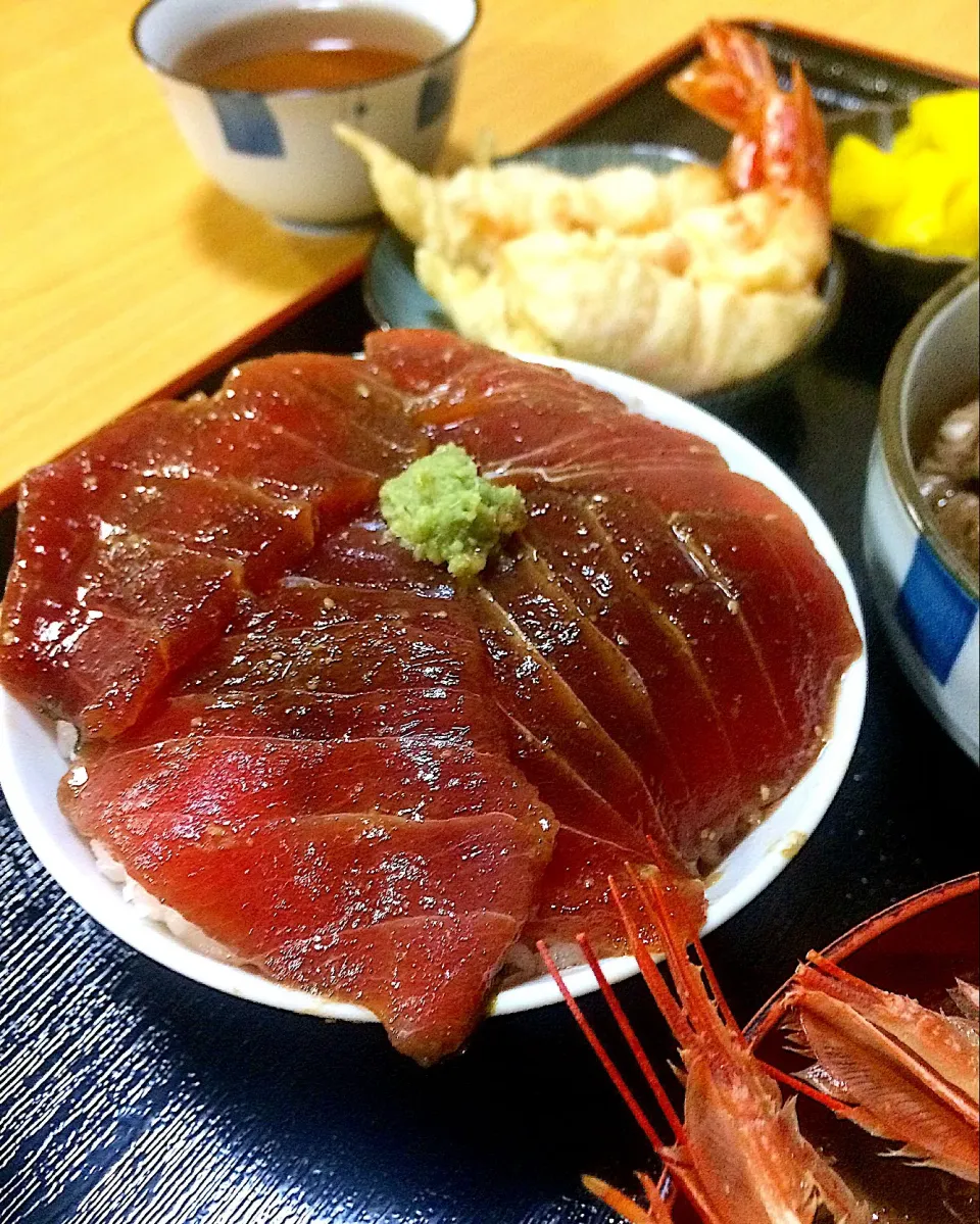 Snapdishの料理写真:ヅケ丼っ！|ガク魁‼︎男飯さん