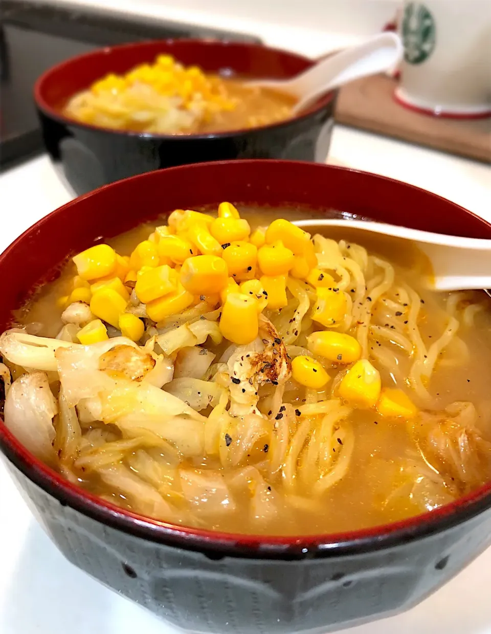 Snapdishの料理写真:深夜の味噌ラーメン🍜|ゆかりさん