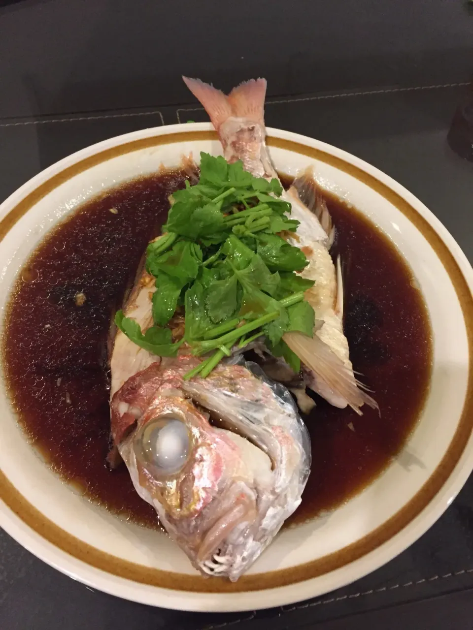 Steamed snapper Cantonese style|Darren Loさん