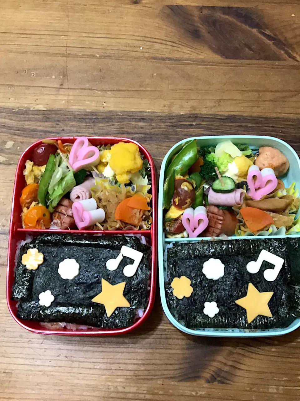 Snapdishの料理写真:絹鞘とカラートマト卵の炒め物、切り干し大根の煮物、のり弁|Lindaさん