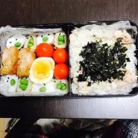 Snapdishの料理写真:#主婦１年生 
 #旦那弁当 
 #ちくわひよこ 
#かまぼこひよこ
#仲間増やした|なおなおっちょさん