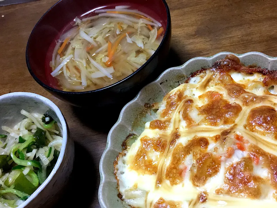 今日の夜ご飯
マカロニグラタン
大根サラダ
おすまし|♪nanamin♪さん