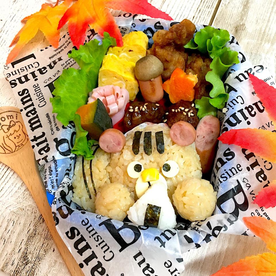リスのおにぎり弁当