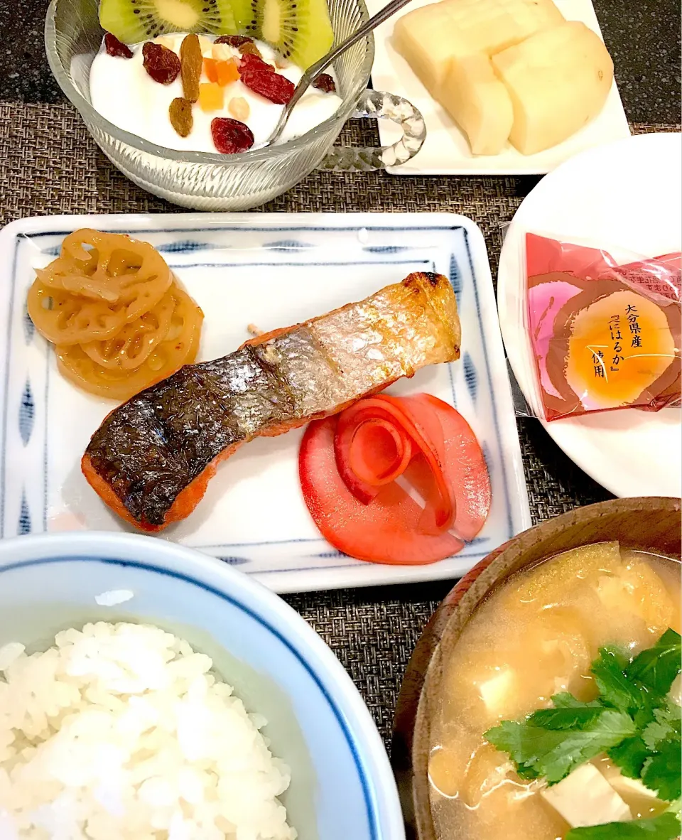 朝ごはんはおめざつき 蜜衛門という和菓子|シュトママさん