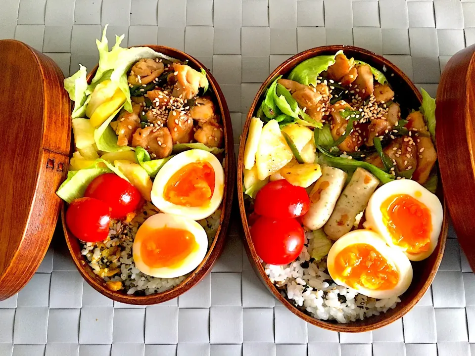 今日は鶏の照り焼き。ポテトのハーブソテー添え。半熟卵が超半熟だからご飯の上に乗っけて。
 #大人弁当  #曲げわっぱ弁当  #半熟卵 #今日も詰め過ぎ #デブまっしぐら|Emi N Maruyamaさん