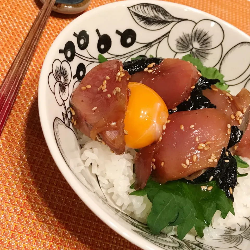 Snapdishの料理写真:葉ガツオのヅケ丼|麻紀子さん