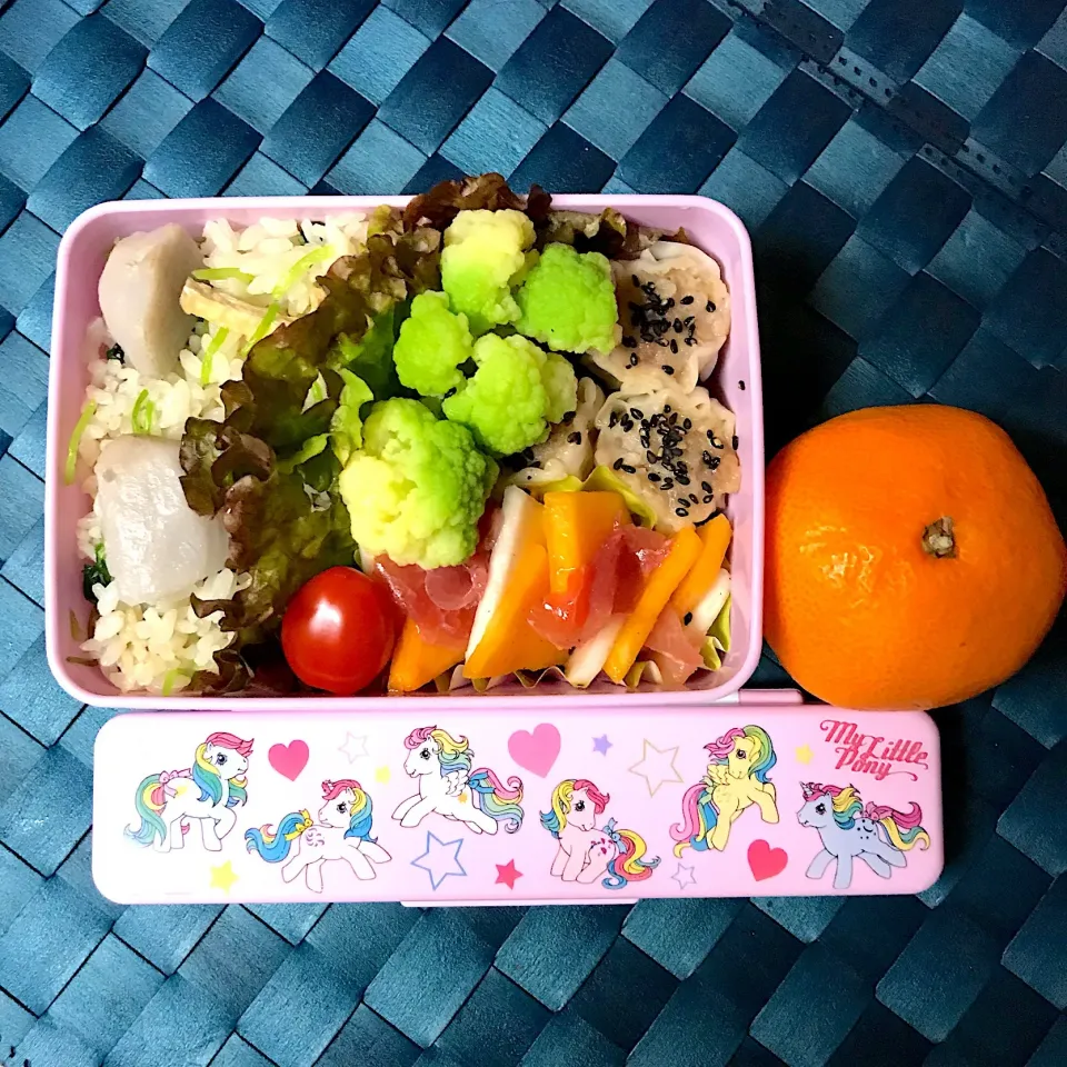 #お弁当 #里芋の炊き込みご飯  #やっぱ和食でしょ！コンテスト2017
#柿とかぶの生ハムサラダ|chikasdayさん