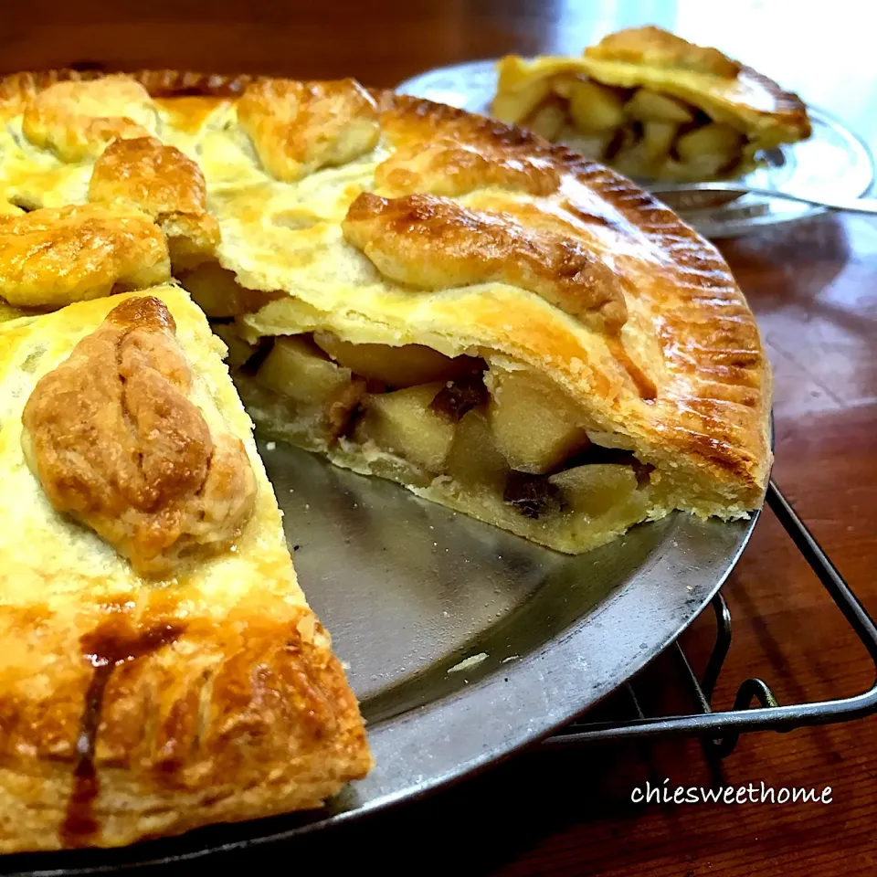 Yuka Nakataさんの料理 パイ生地レシピ付き♥Oldfashioned apple pie|chieko ♪さん