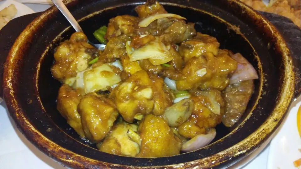 sizzling clay pot chicken|steven z.y.さん