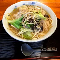 やっぱり旦那が作る「もやしラーメン」はどこよりも美味しい(^^)ごっつぁんです🍜|アッコさんさん