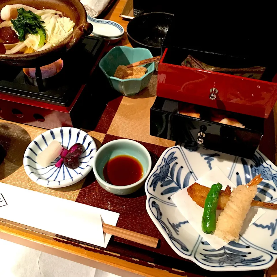 両家で昼食‼︎
#安産祈願  #中山寺 #すし萬  #お昼ごはん  #昼ごはん  #ランチ  #lunch|Yoshinobu Nakagawaさん