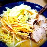 味噌ラーメン
手作りチャーシュー|ぴーなつさん