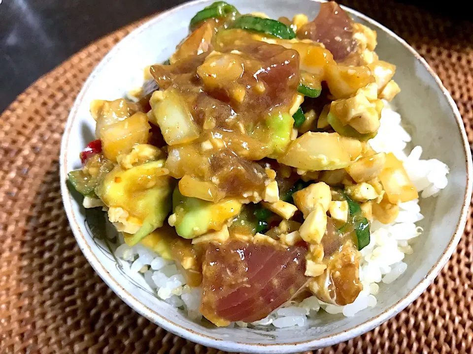 Snapdishの料理写真:Ahi poke|yeni kartikasariさん