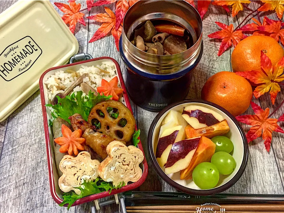 生姜ときのこの炊き込みご飯
&もつ煮込み弁当🍱|あつみんさん