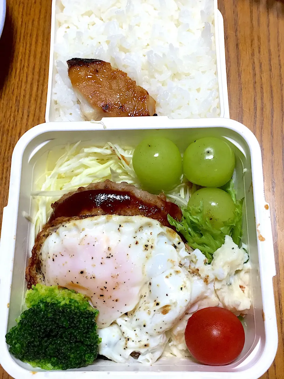 11月20日（月）ロコモコ（？）弁当🍳|かよっぺさん