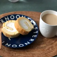 ロールケーキとコーヒー|おじまささん