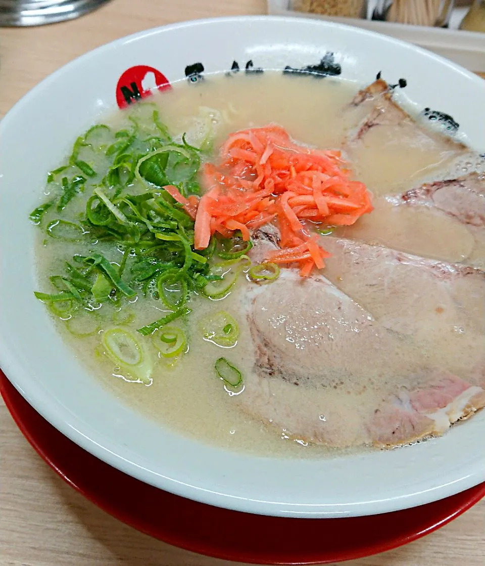 #麺活  ~長浜ラーメン~|りくれんさん