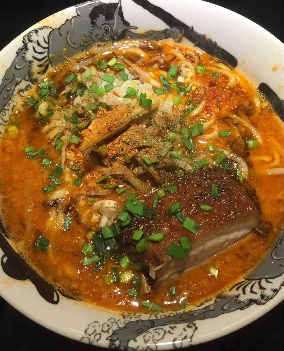 鬼金棒で肉増しカラシビ味噌らー麺で食べてきたよ🍜  カラ増し、シビ増しで頂きました🌶  #鬼金棒 #カラシビ味噌らー麺  #池袋#ラーメン|NOMU'S キッチン🍳さん