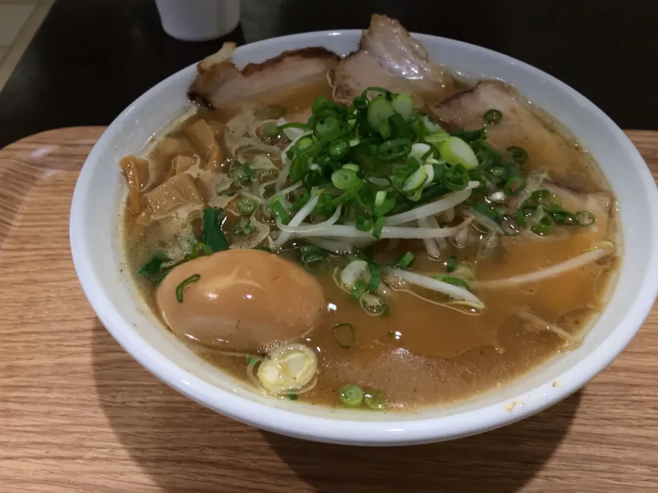 ラーメン駅伝（ラーメン木林森・沼津市）
みんなのラーメン味玉トッピング（魚介とんこつ）|まさとさん