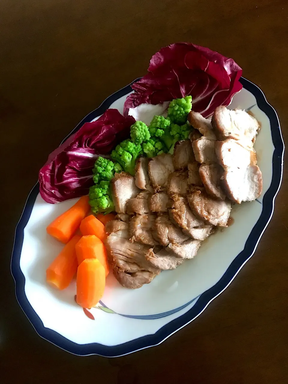 Snapdishの料理写真:ボンバーさんの料理 焼きブヒィ ブヒィ👋🐷🎵家族が集まる日に作ったよ❣️|とんちんさん