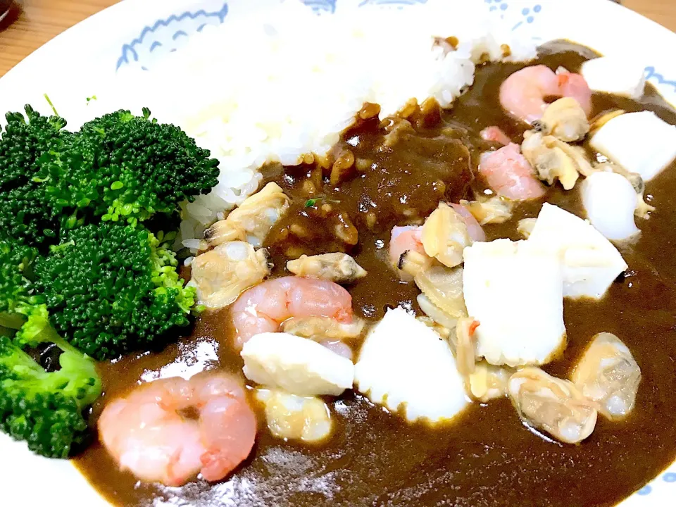 シーフードカレー🦐🦑🍛|buhizouさん