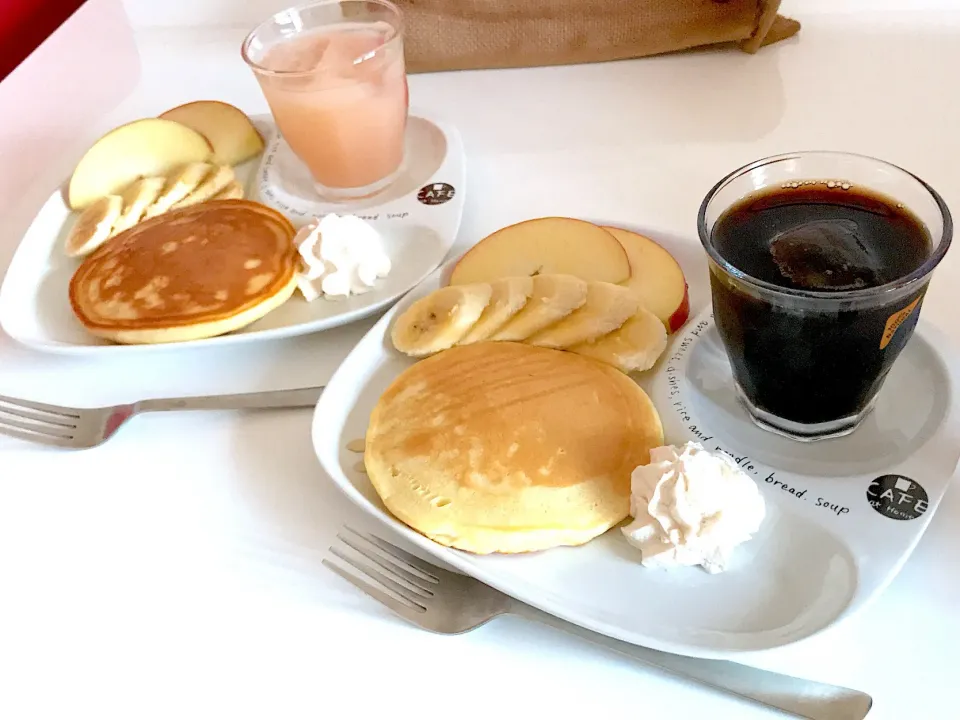 Snapdishの料理写真:おっそいな〜朝ごはん(笑)|MAKIさん